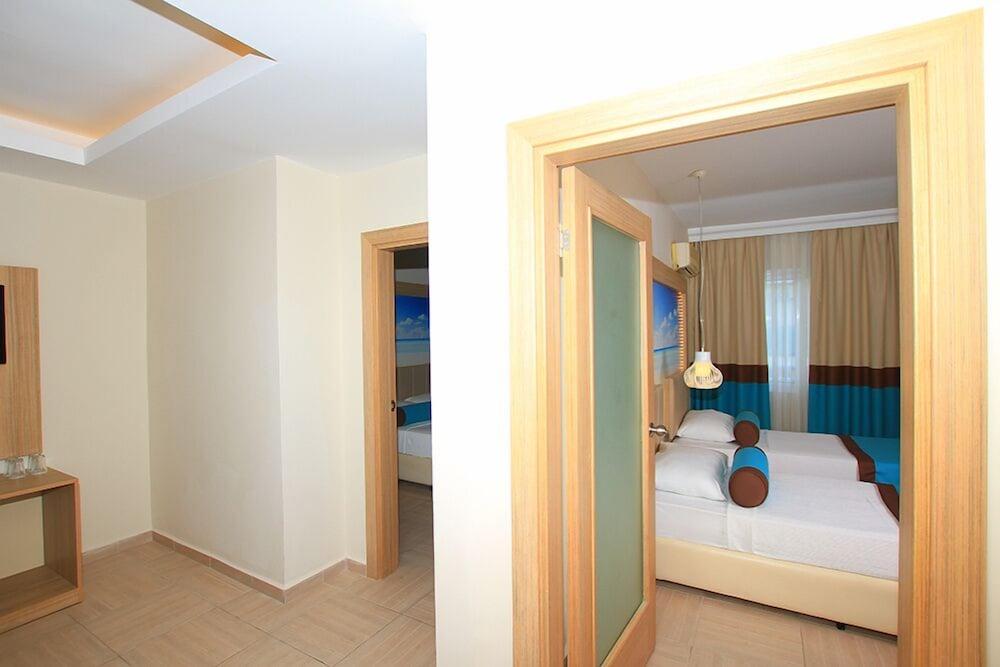 Blue Bay Platinum Hotel Marmaris Exterior photo